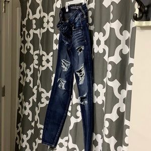 Super low rise destroyed jegging